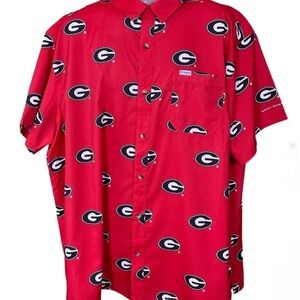 Columbia Men’s Red Georgia Bulldogs Short-Sleeve Button-Down Shirt